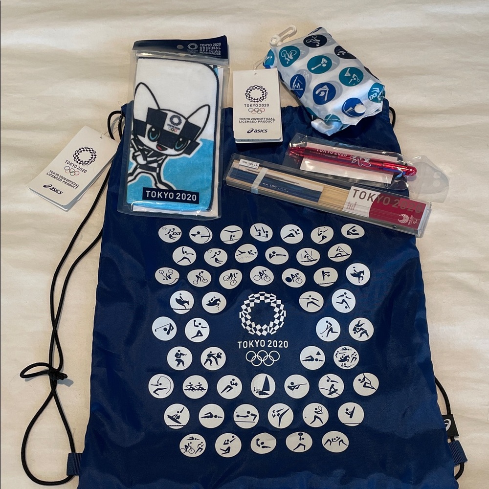 Tokyo 2020 Olympics Collectible Set